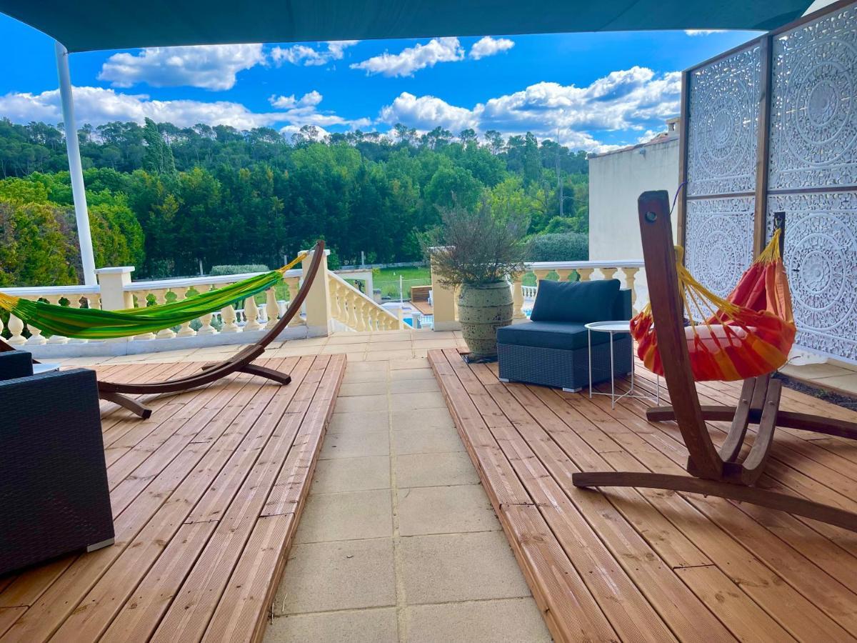 Villa Les Terrasses De Valerian Brignoles Esterno foto