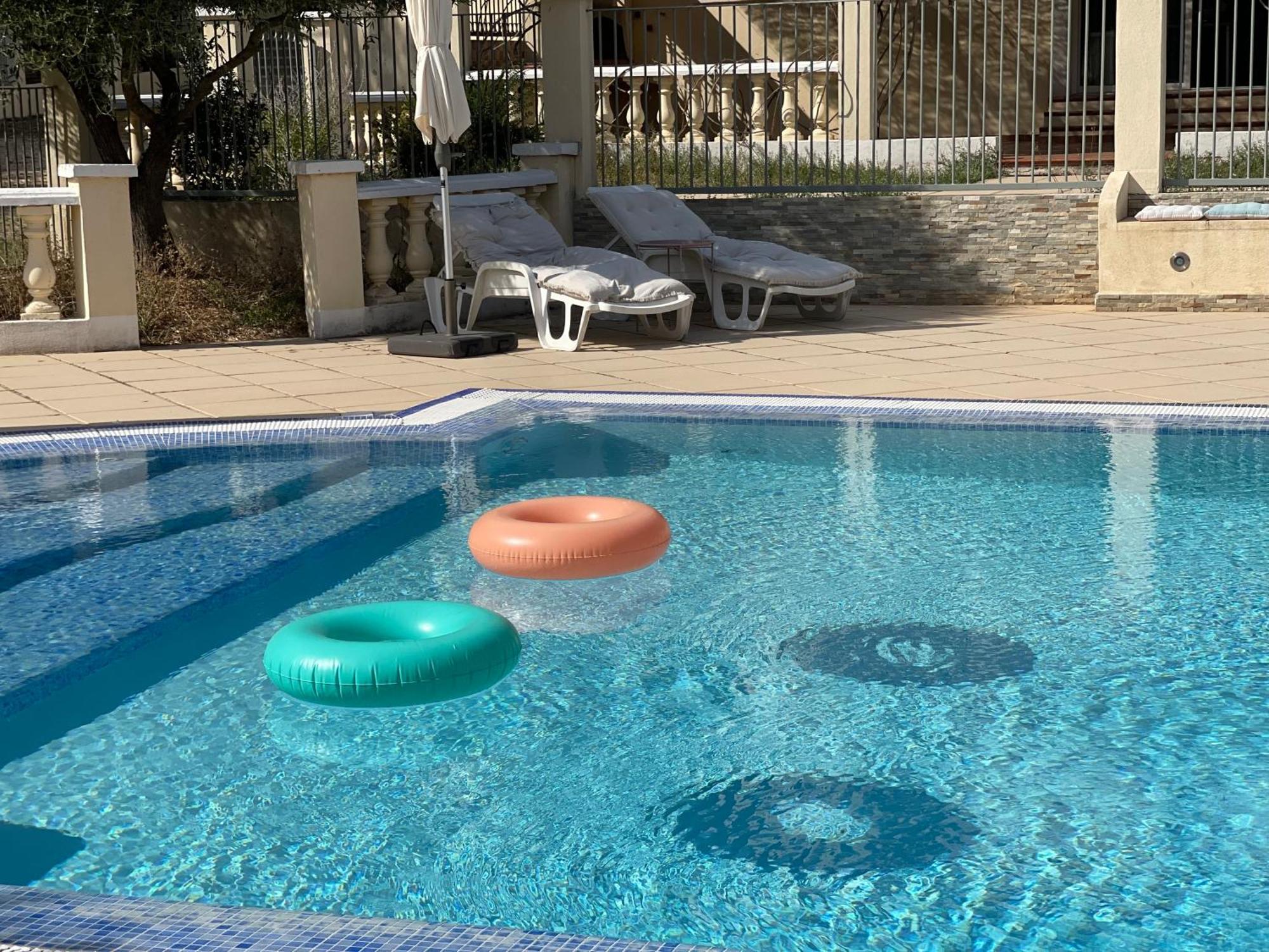 Villa Les Terrasses De Valerian Brignoles Esterno foto