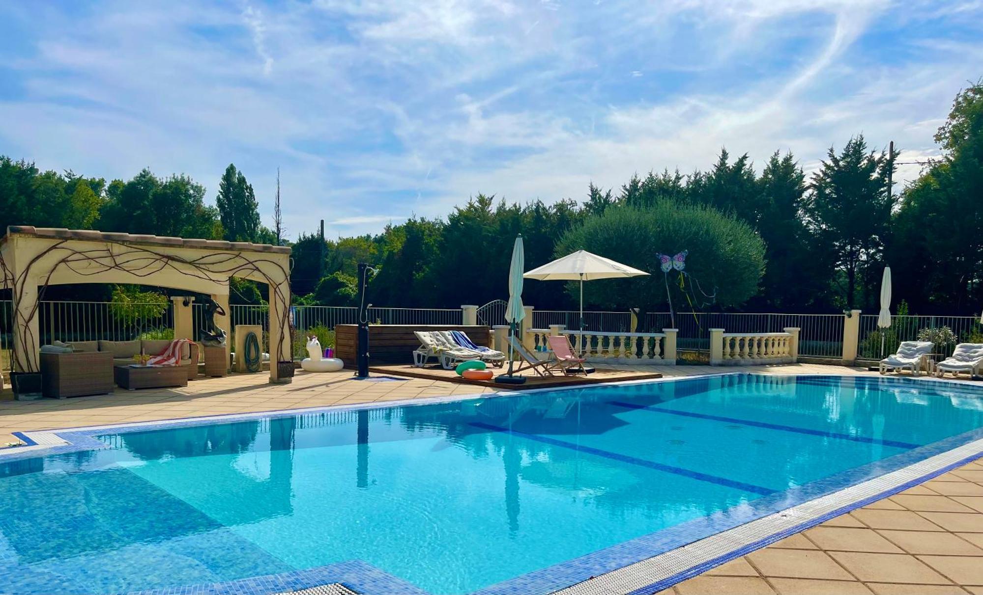 Villa Les Terrasses De Valerian Brignoles Esterno foto
